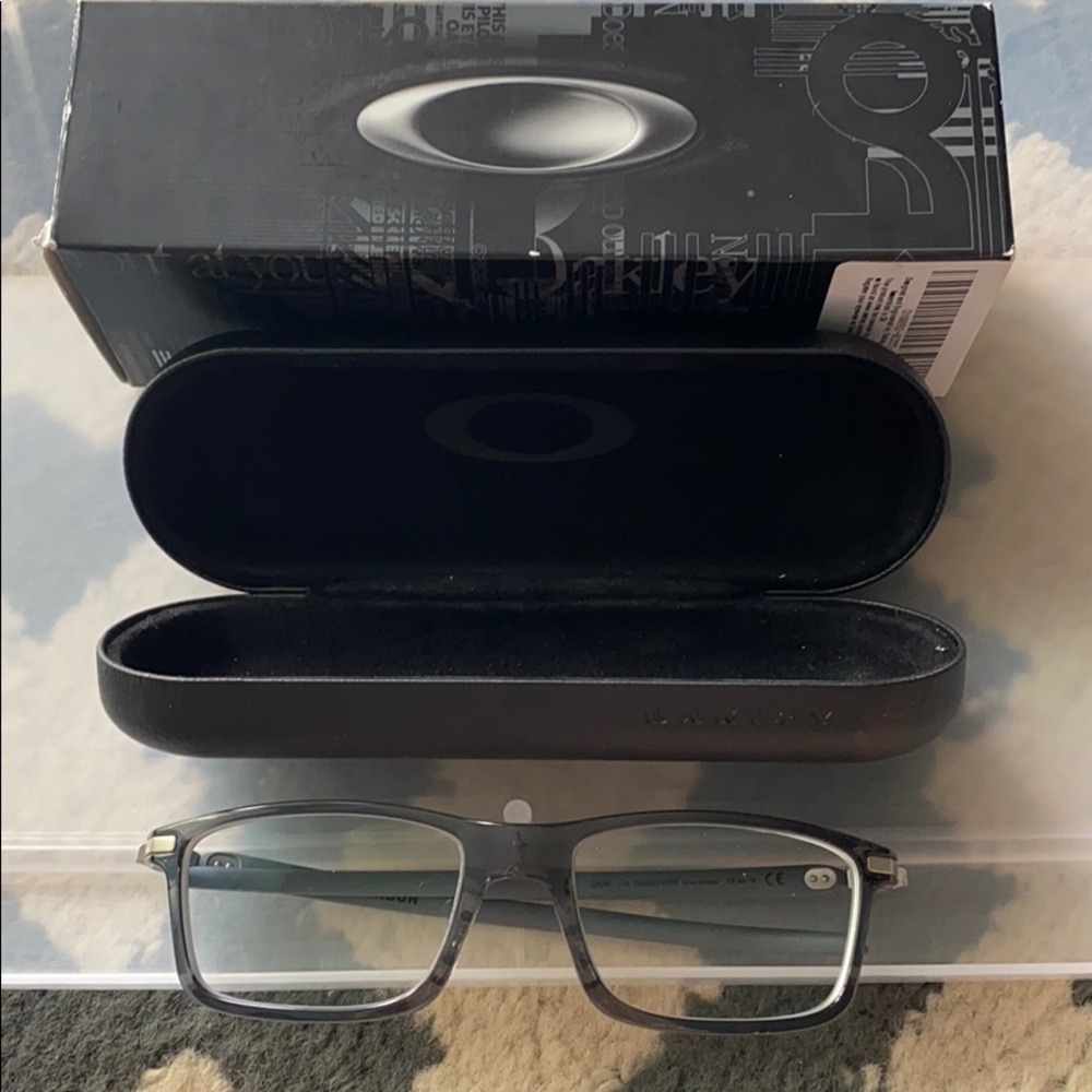 Oakley Pitchman Glasses used